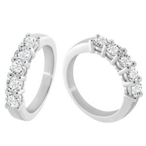 Sortija de Oro Blanco y Diamantes.
